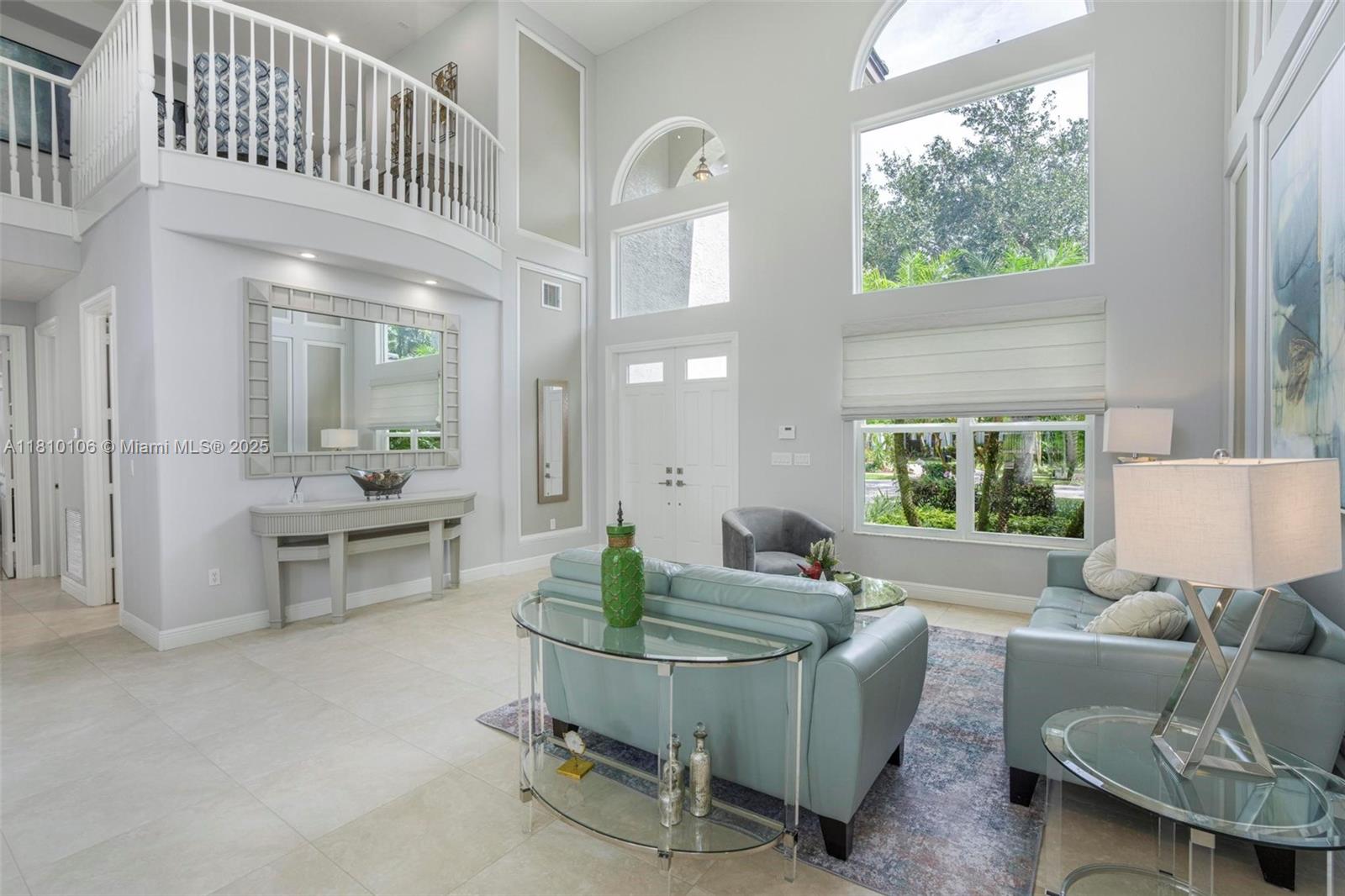 CAPELLA 1 - Residential Lease