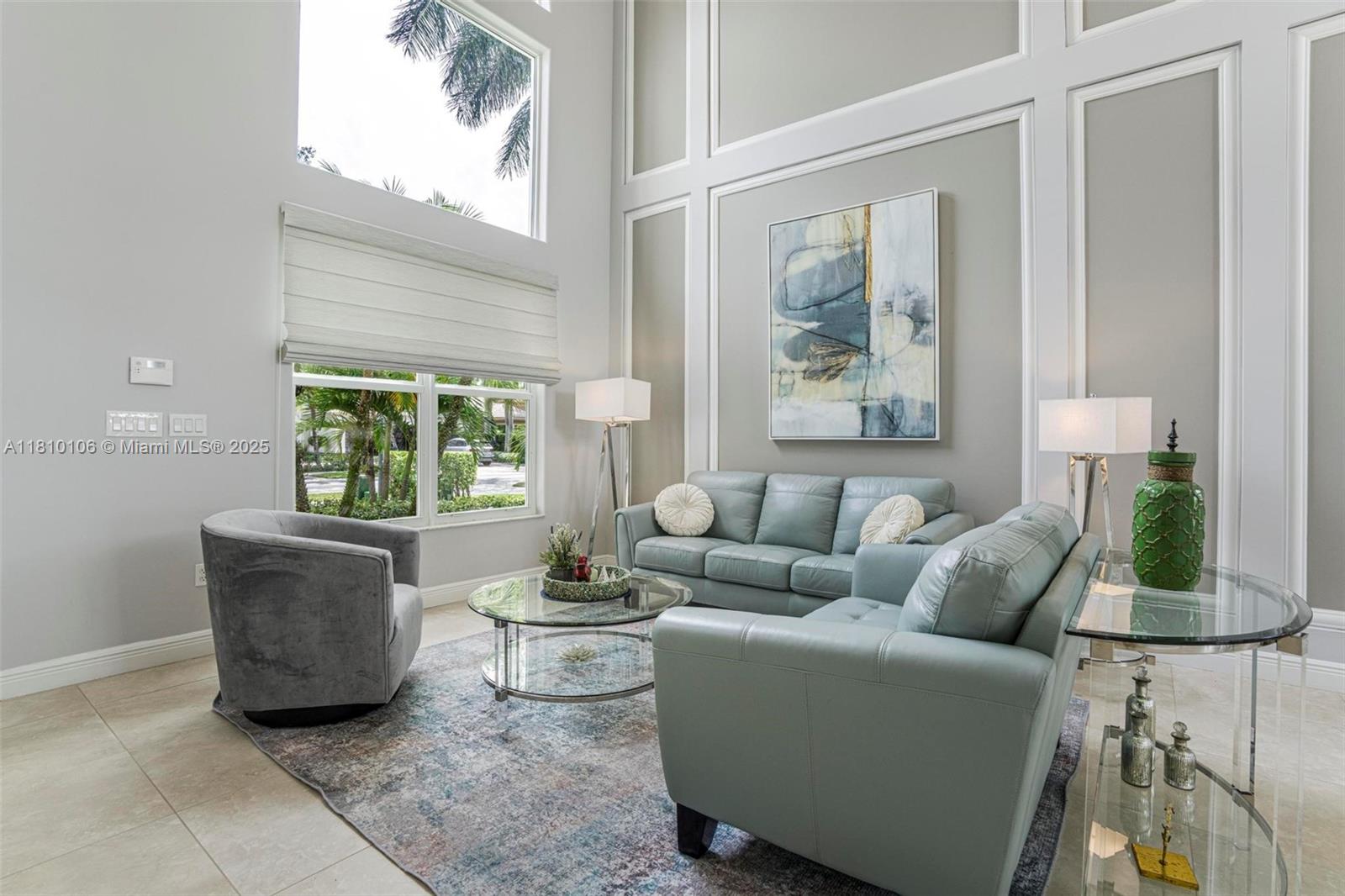 CAPELLA 1 - Residential Lease