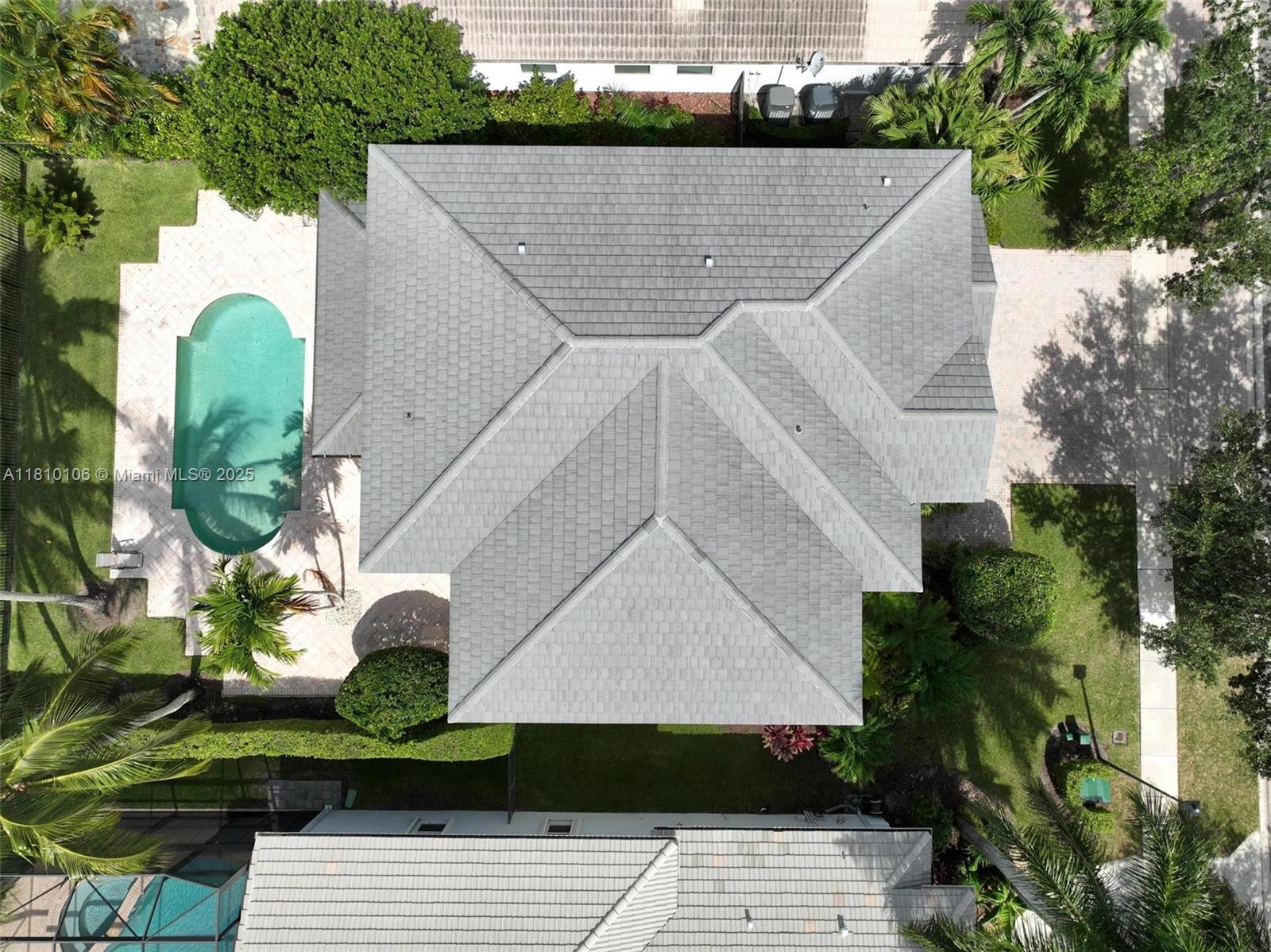 CAPELLA 1 - Residential Lease