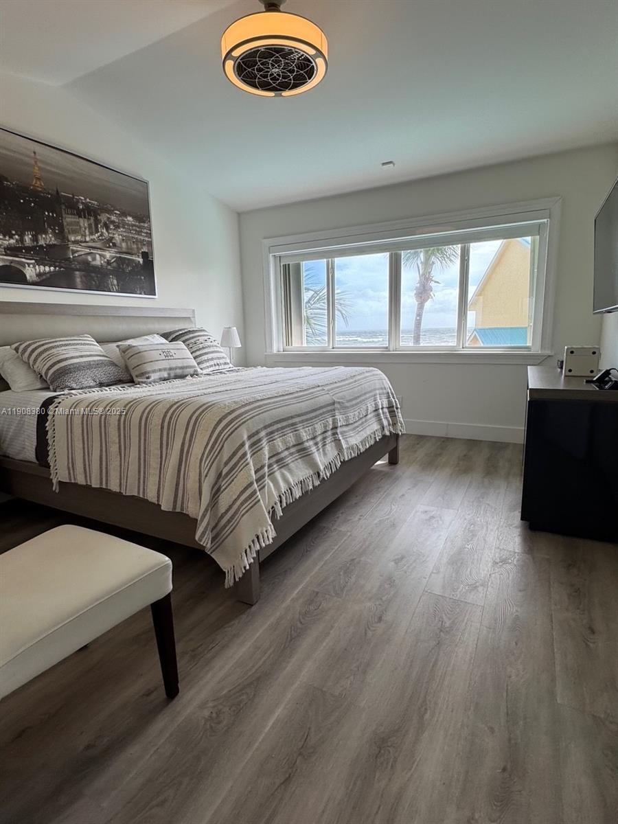 BEACH VILLAS ON HUTCHINSON - Residential Lease