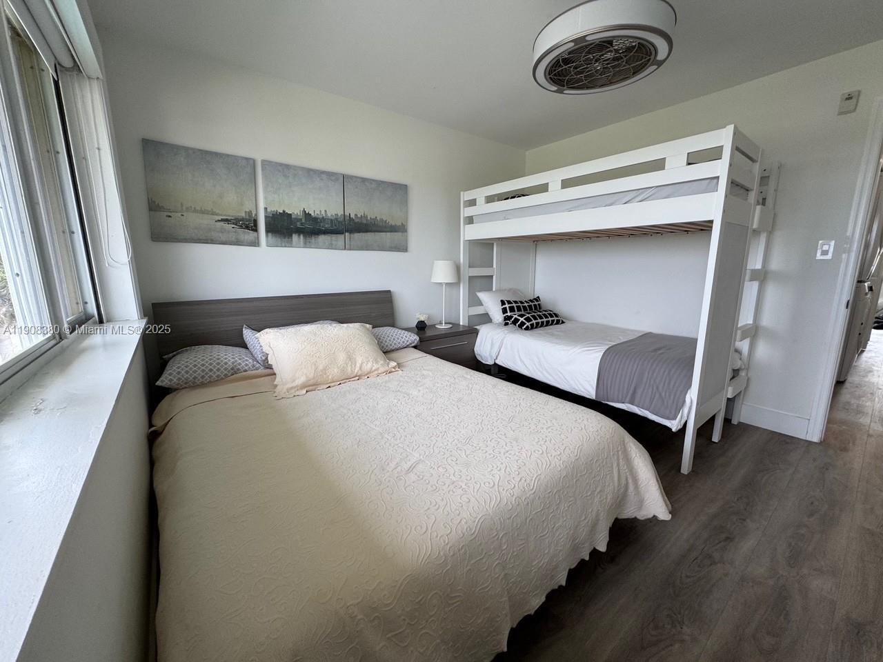 BEACH VILLAS ON HUTCHINSON - Residential Lease