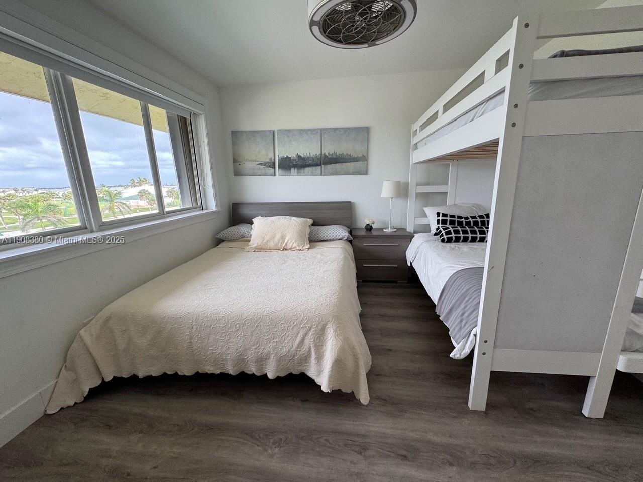 BEACH VILLAS ON HUTCHINSON - Residential Lease