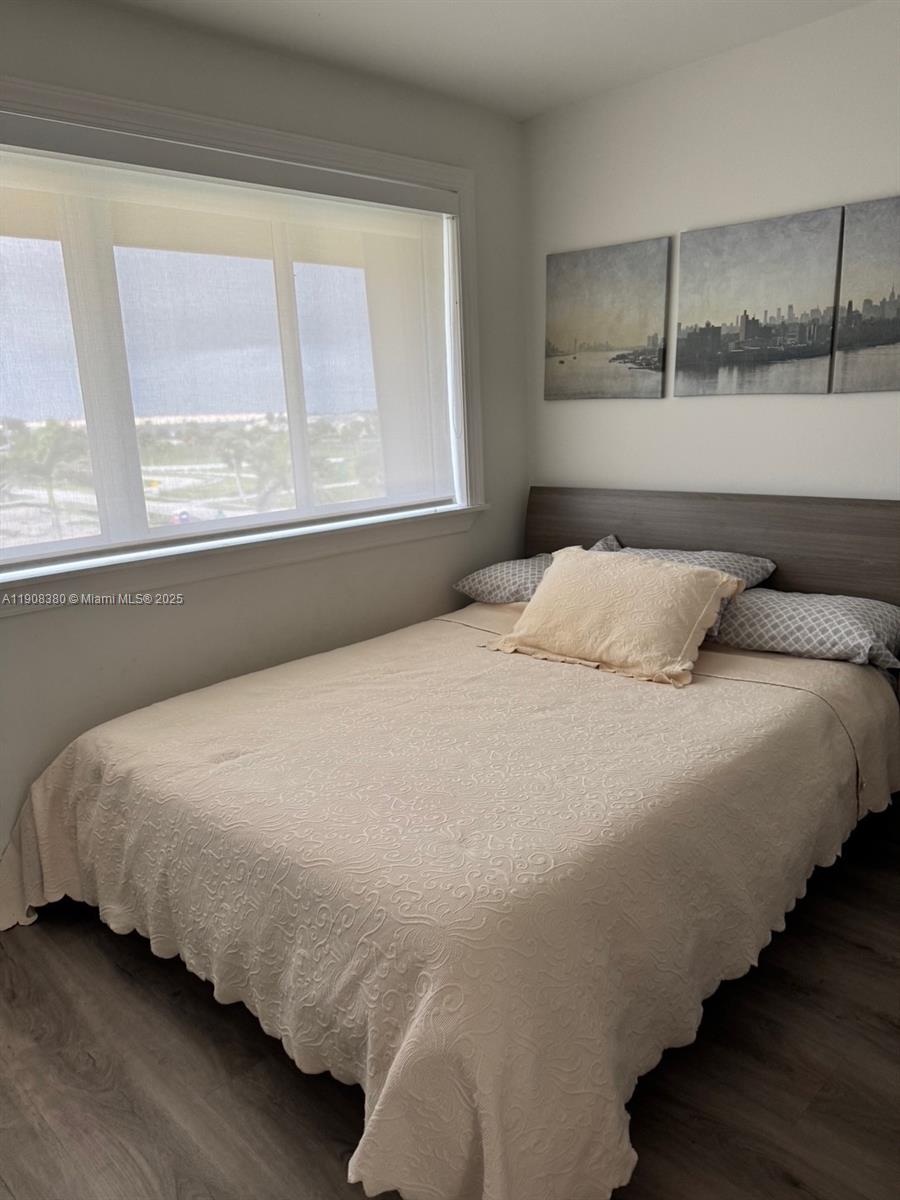 BEACH VILLAS ON HUTCHINSON - Residential Lease