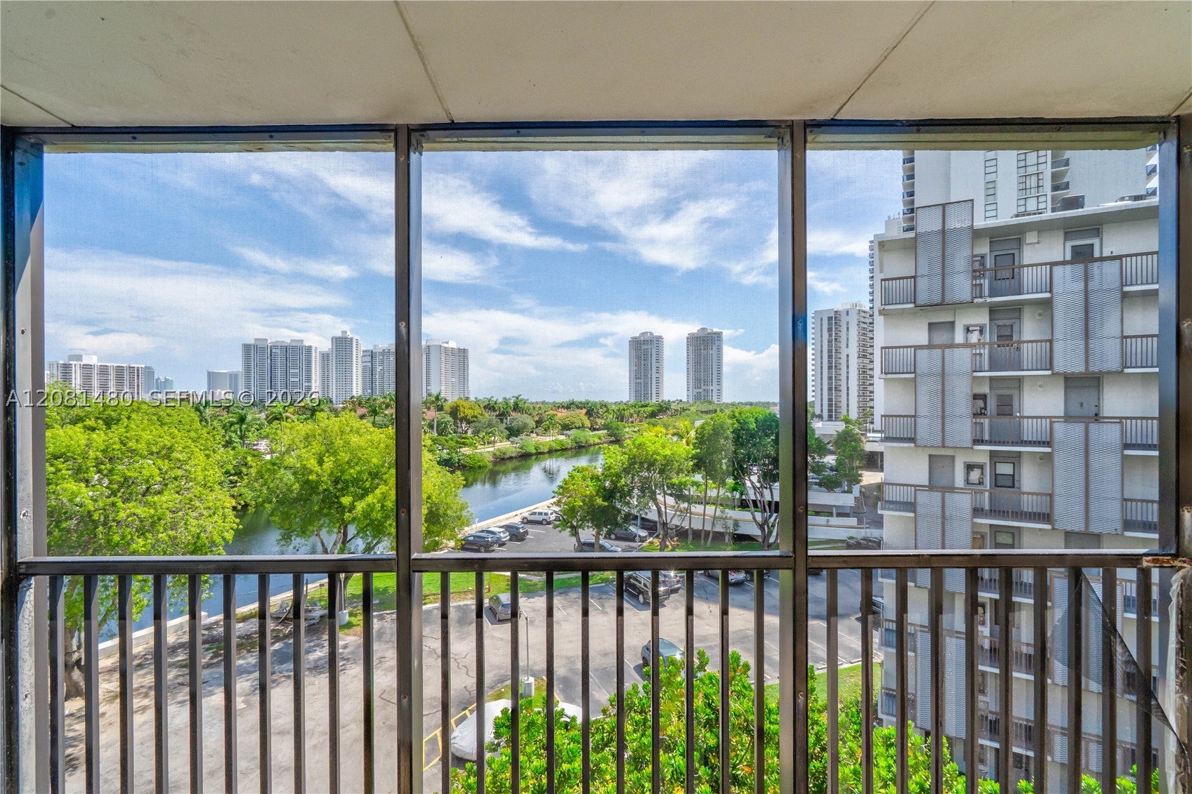 3475 N Country Club Dr 615