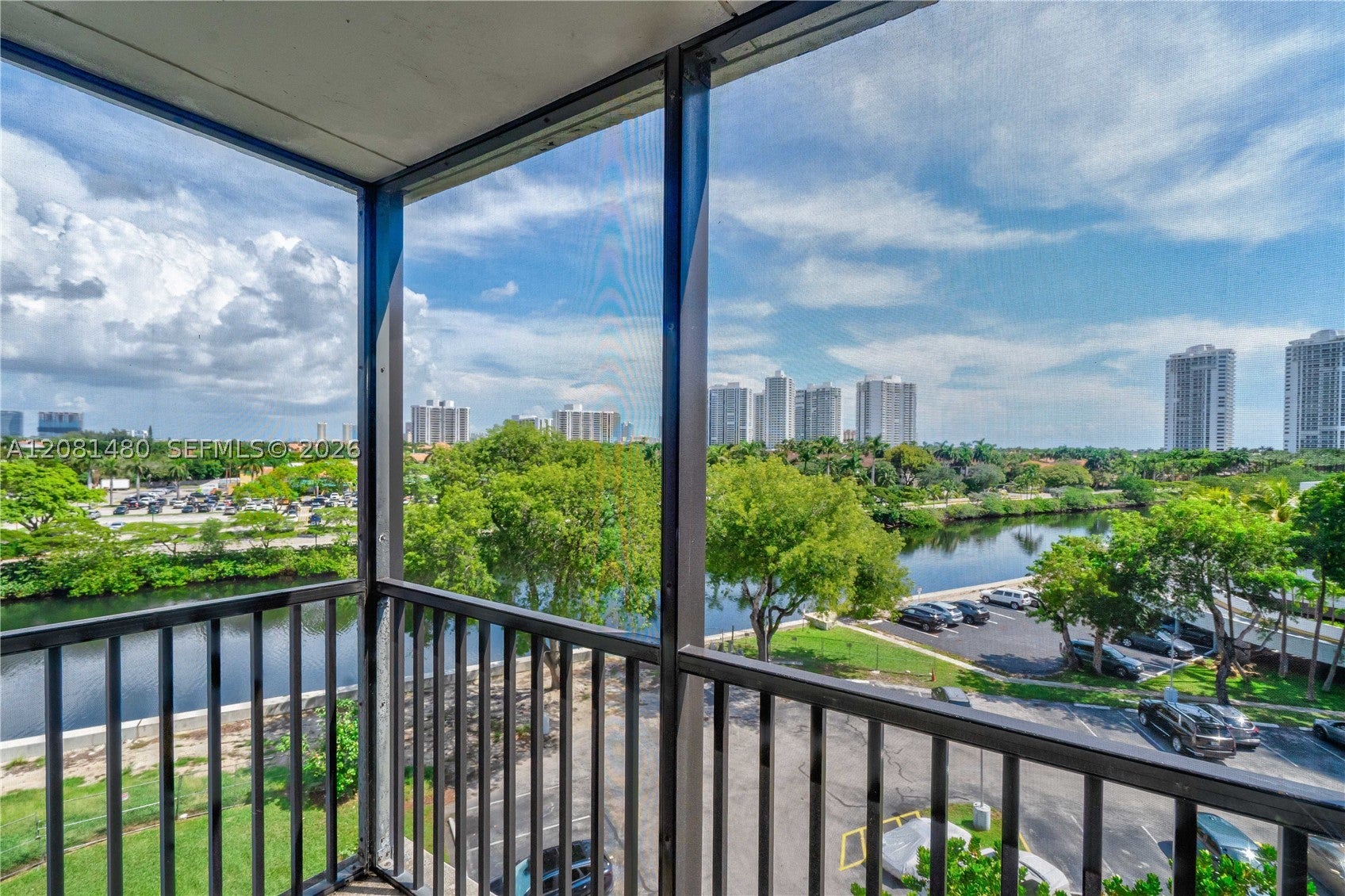 3475 N Country Club Dr 615
