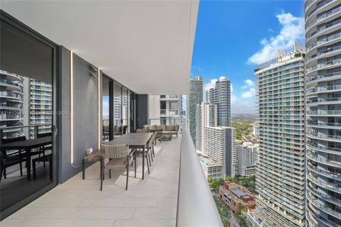 Condominium in Miami FL 1010 Brickell Ave Ave.jpg