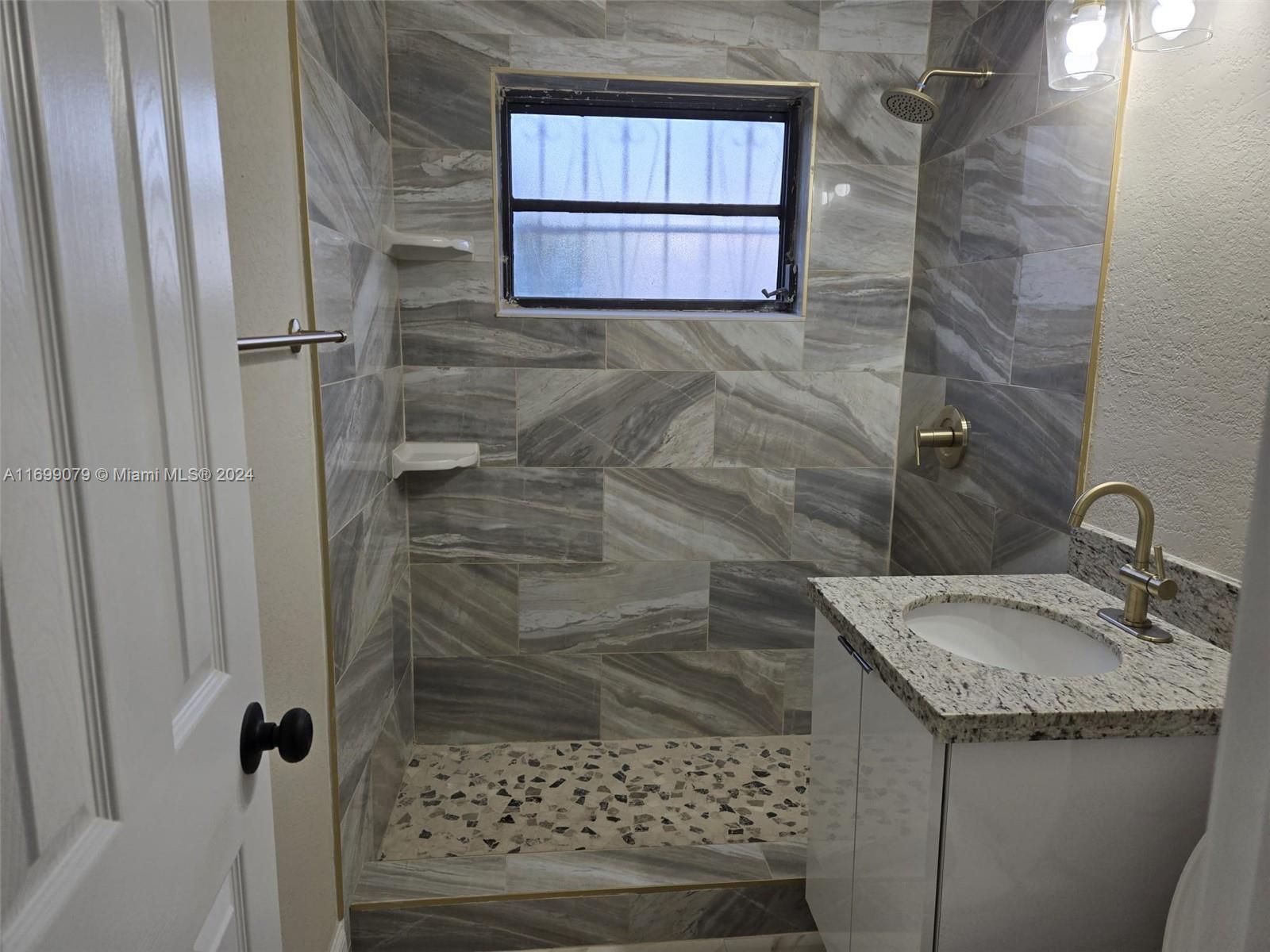 PALMETTO COUNTRY CLUB EST - Residential