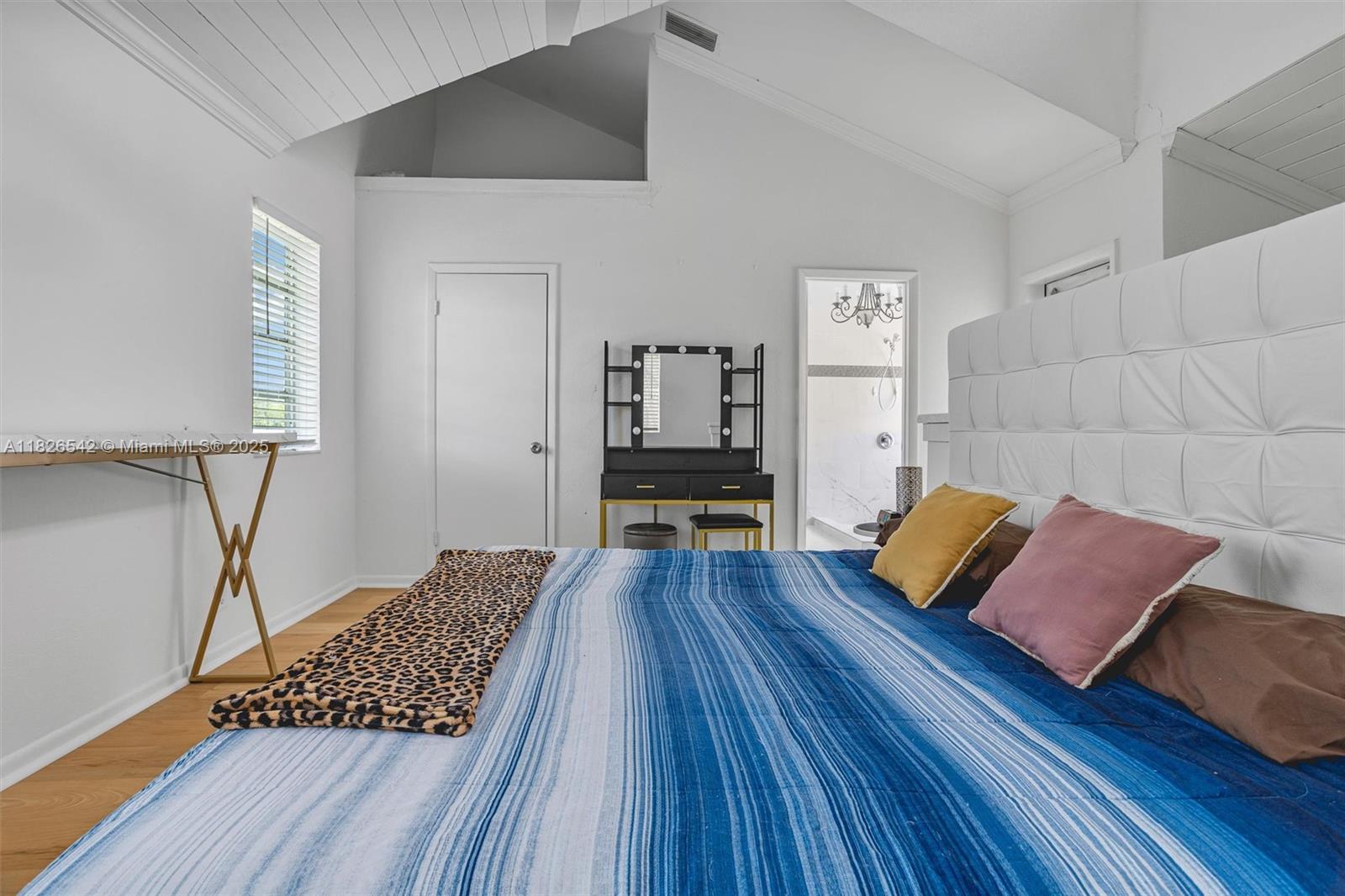 HAYLOFTS OF CORAL SPRINGS - Residential