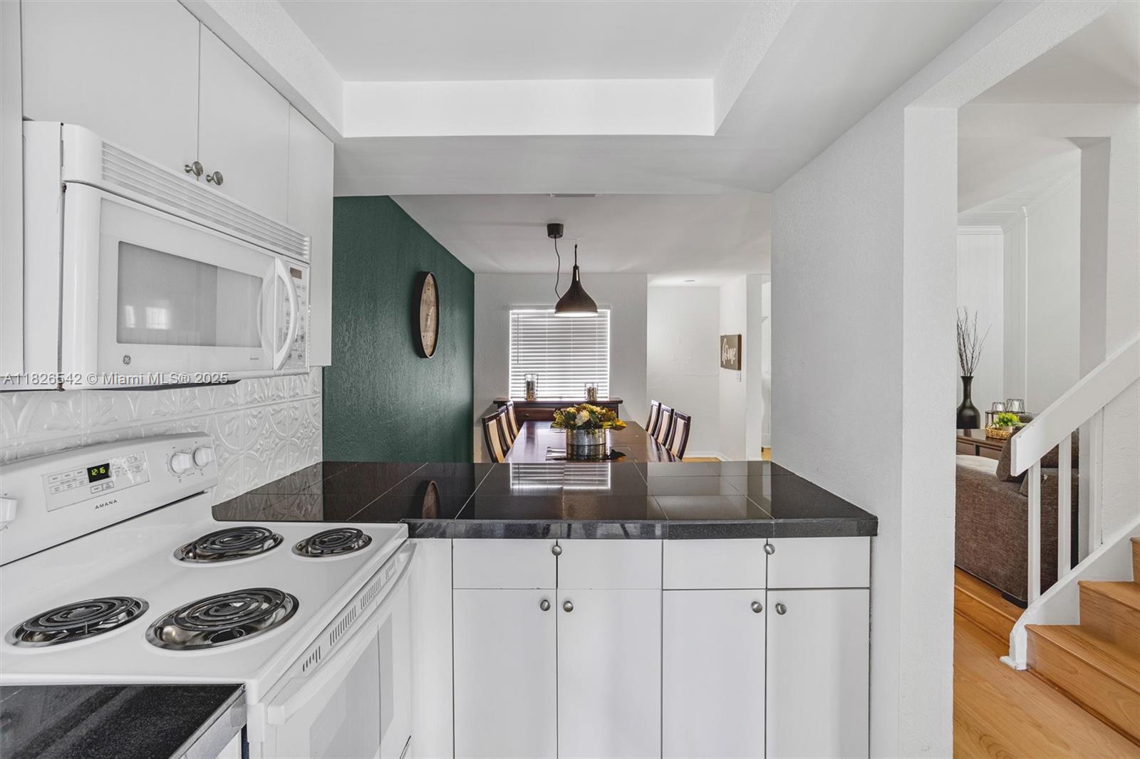 HAYLOFTS OF CORAL SPRINGS - Residential