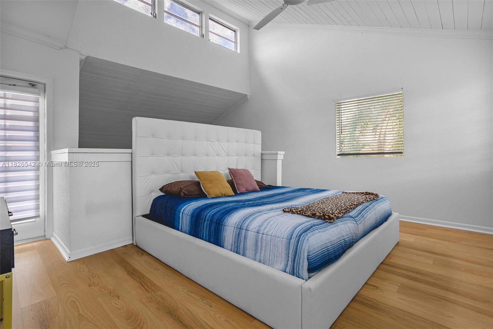 HAYLOFTS OF CORAL SPRINGS - Residential