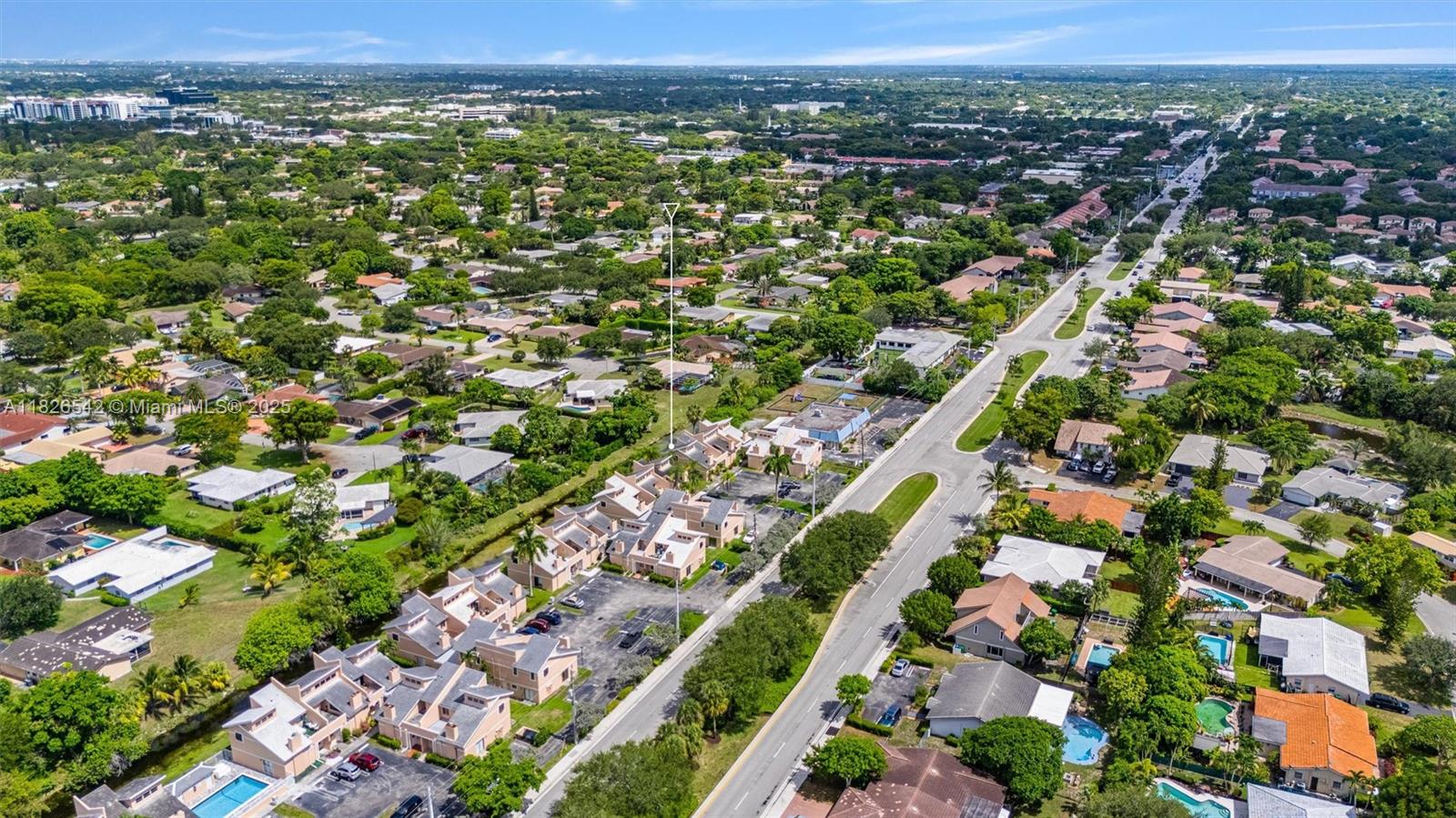 HAYLOFTS OF CORAL SPRINGS - Residential