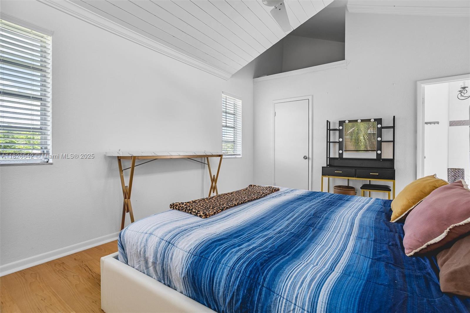 HAYLOFTS OF CORAL SPRINGS - Residential