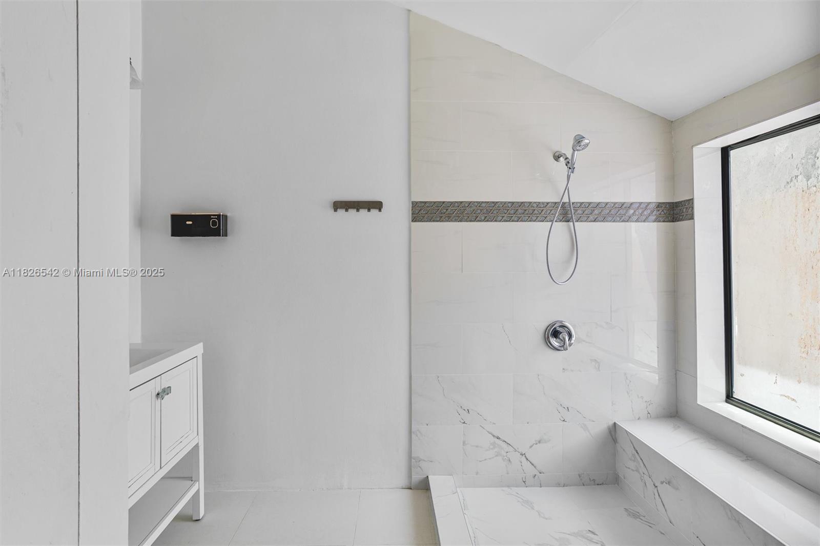 HAYLOFTS OF CORAL SPRINGS - Residential