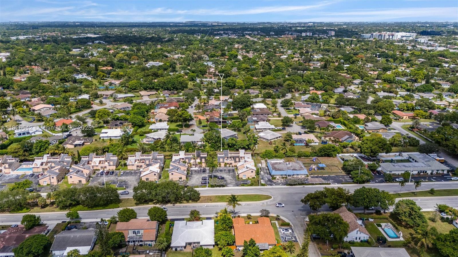 HAYLOFTS OF CORAL SPRINGS - Residential