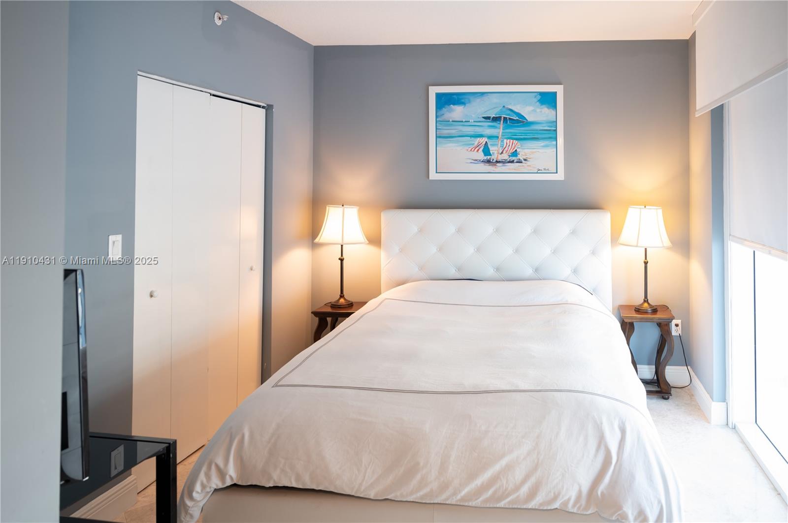 LA PERLA CONDO - Residential Lease