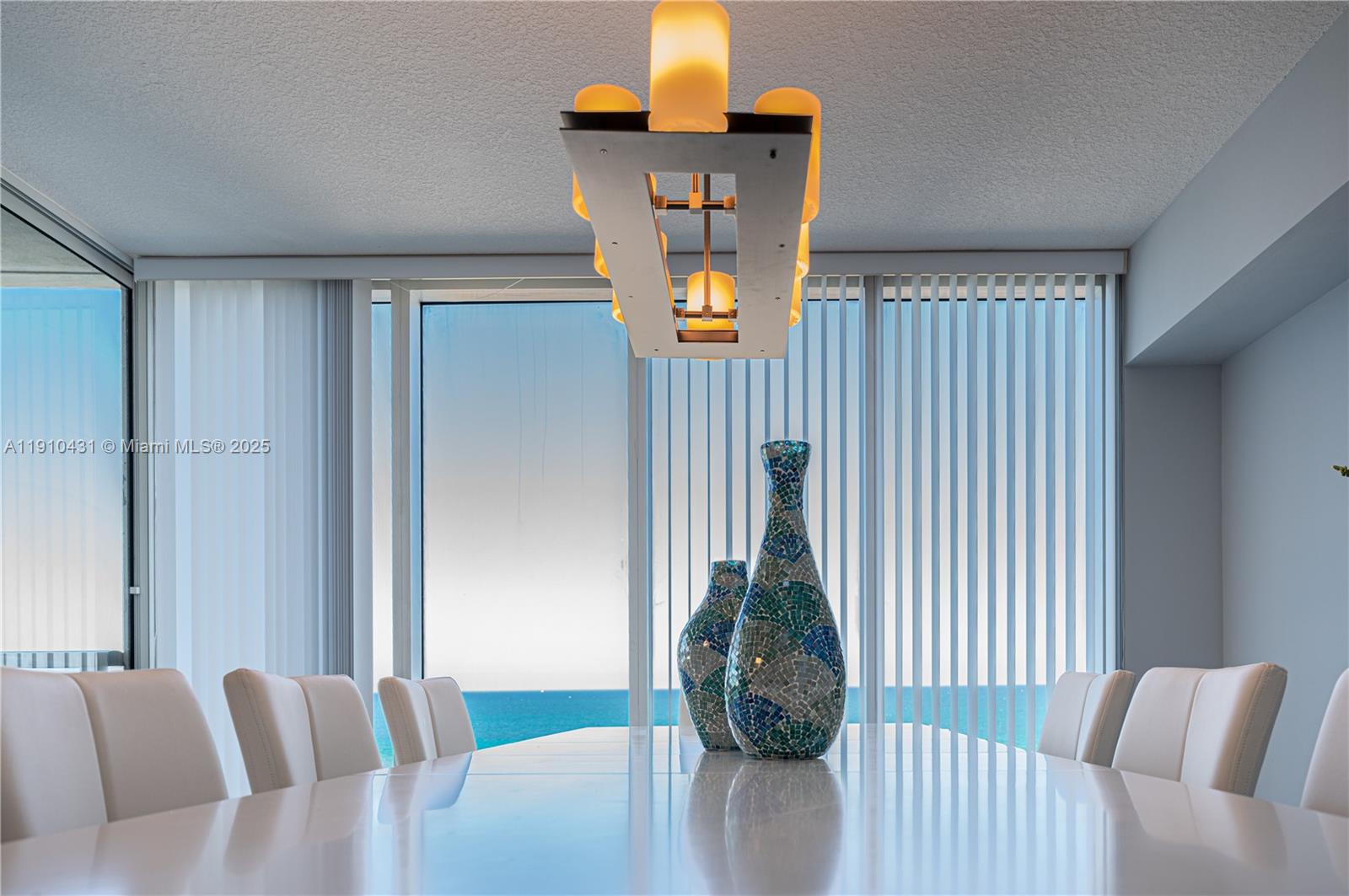 LA PERLA CONDO - Residential Lease