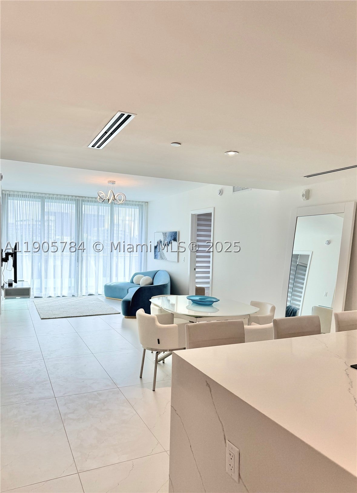 9901 W Bay Harbor Dr 505
