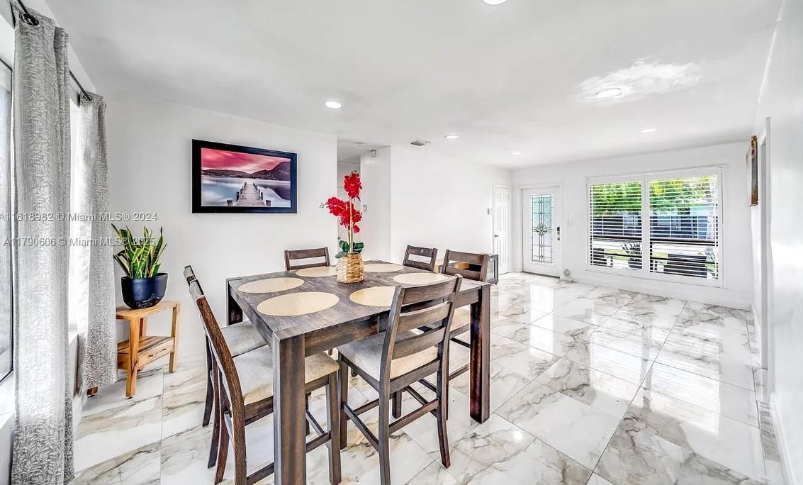 3151 SW 37th Ave 3151