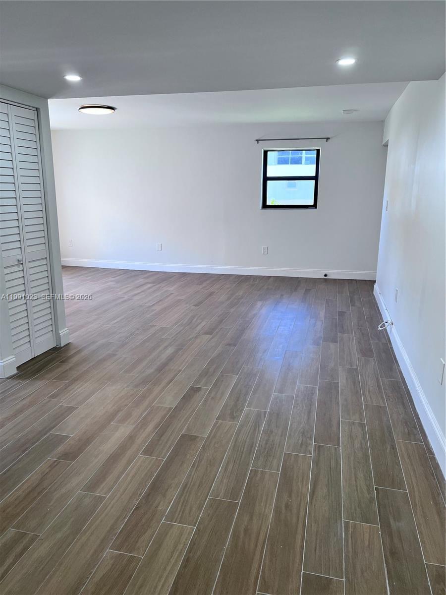 JEFFERSON GARDENS CONDO - Residential