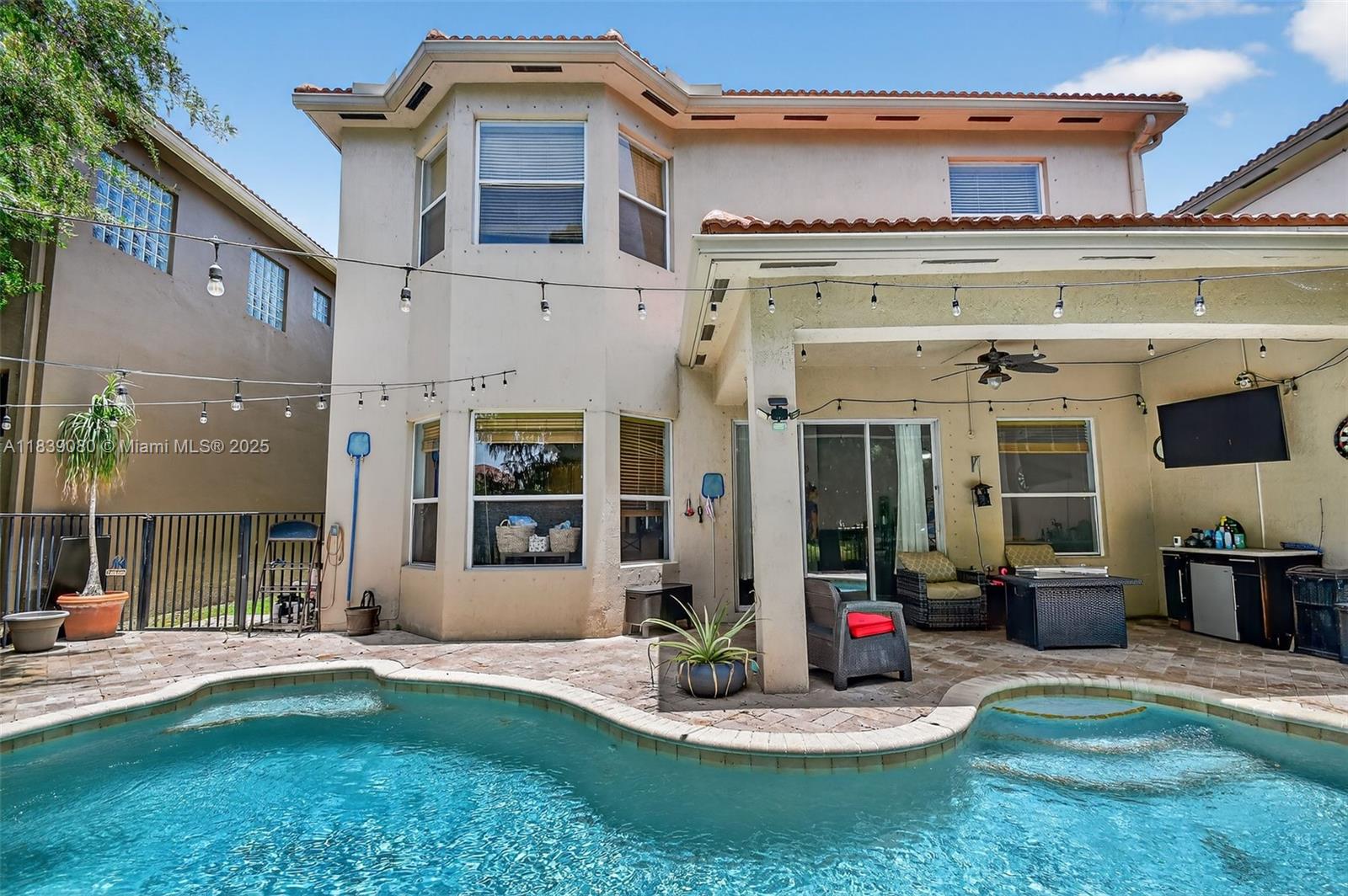 PALMYRA ESTATES - Residential
