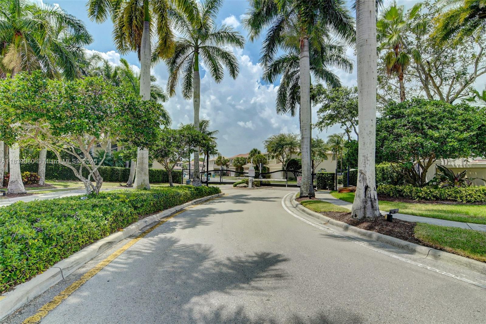 PALMYRA ESTATES - Residential