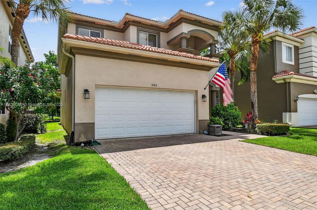 Photo of 1086 Grove Park Cir, Boynton Beach, FL 33436 (MLS # A11839080)