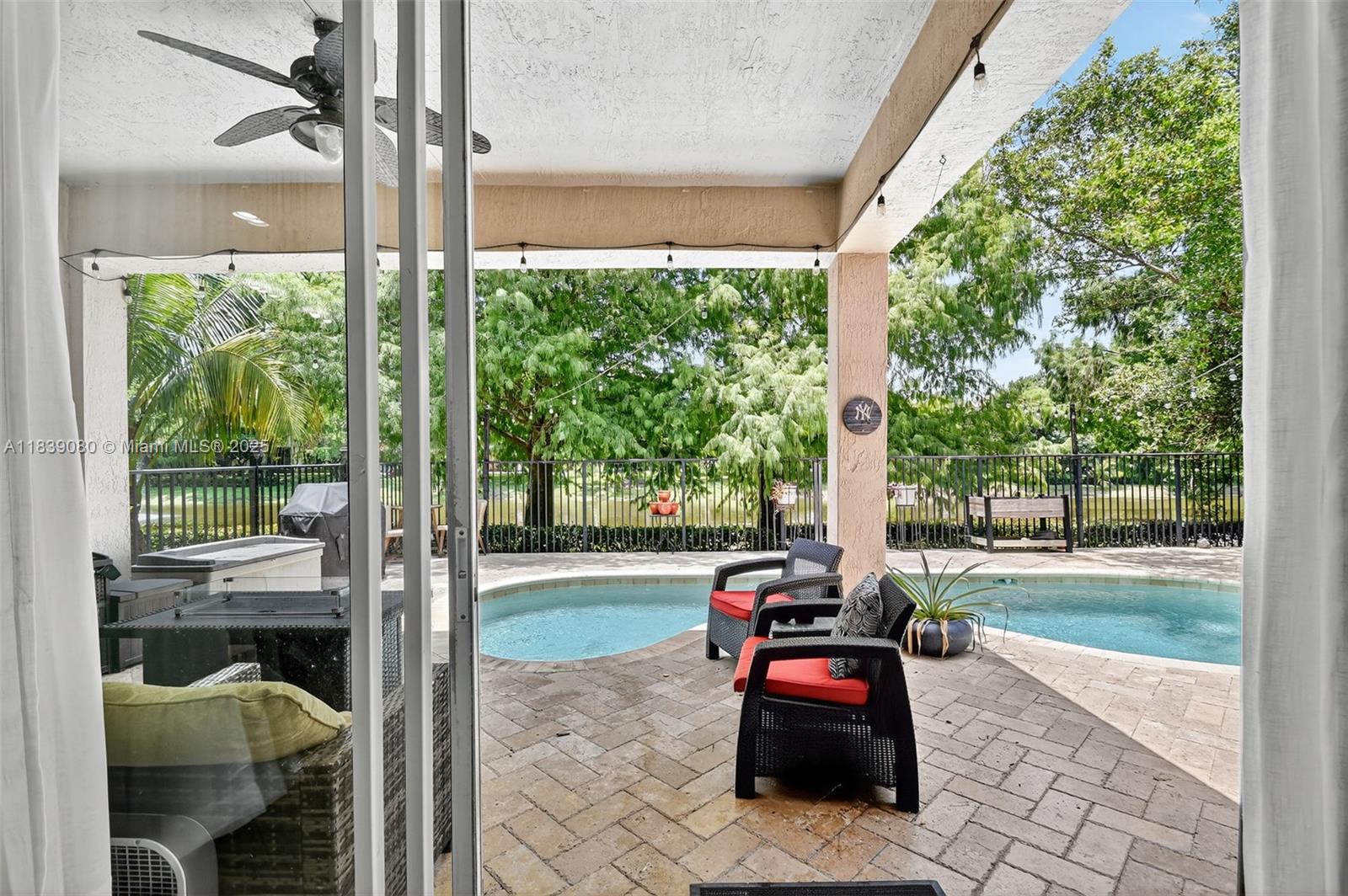 PALMYRA ESTATES - Residential