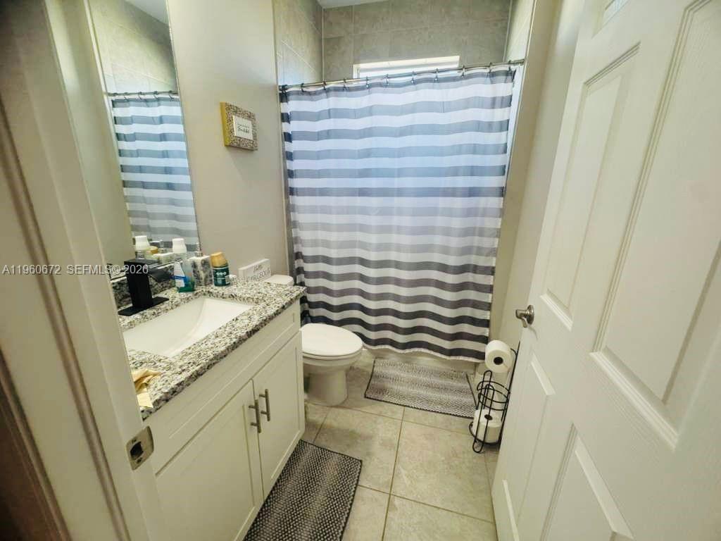 Port LaBelle - Residential