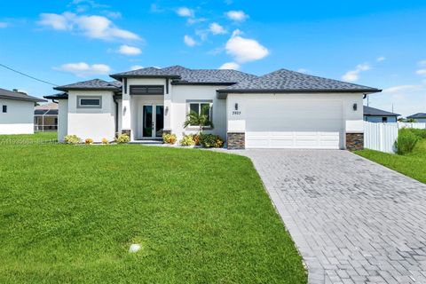 3923 NW 38TH ST Cape Coral FL 33993