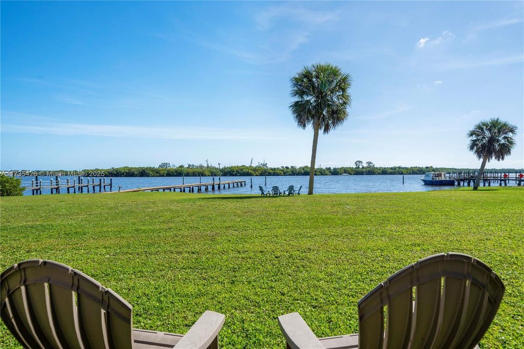 Photo of 779 SW 31st St, Palm City, FL 34990 (MLS # A11735426)