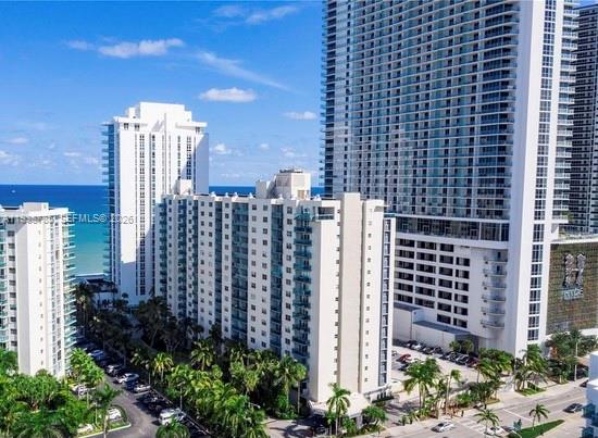 SIAN OCEAN RESIDENCES CON - Residential