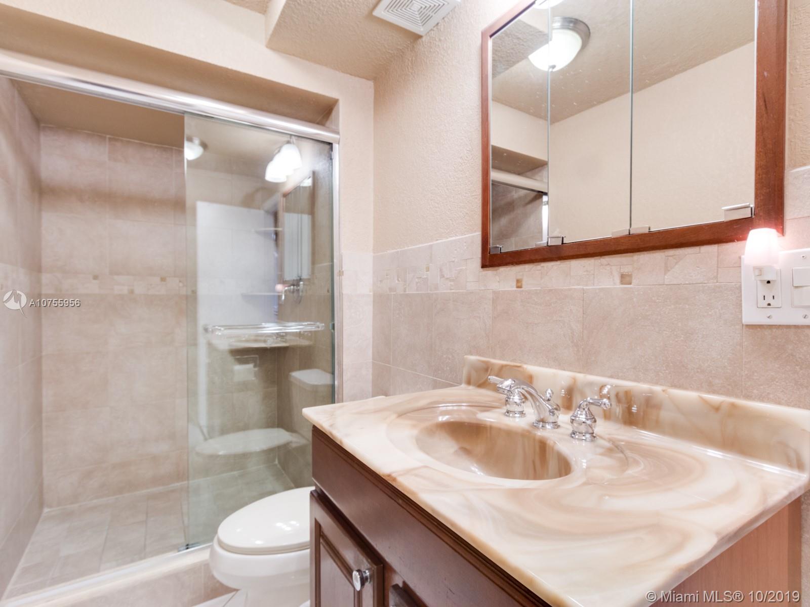 ALLINGTON TOWERS CONDO - Residential