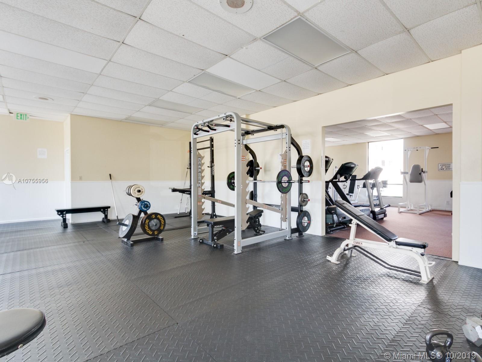 ALLINGTON TOWERS CONDO - Residential