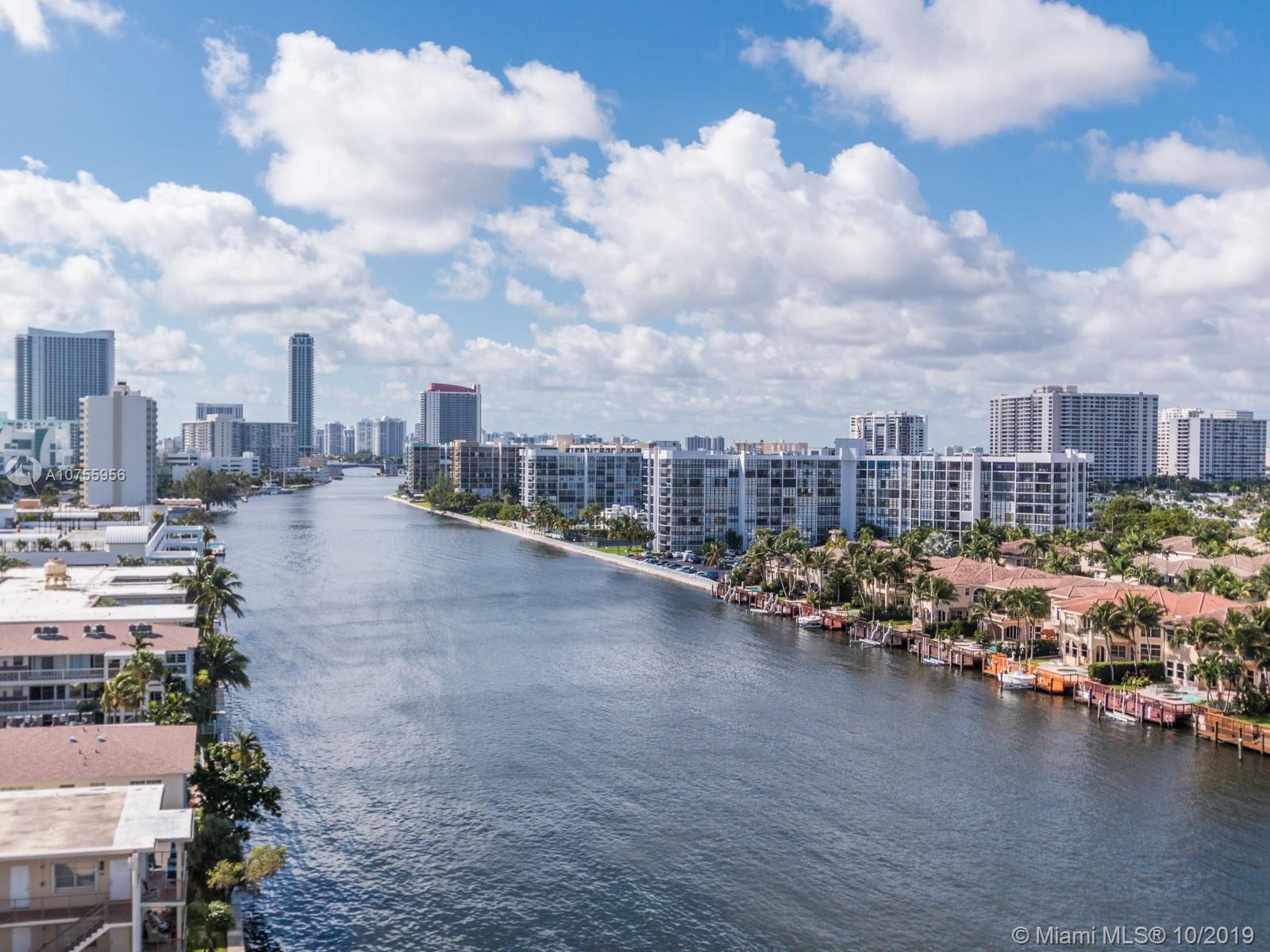 ALLINGTON TOWERS CONDO - Residential