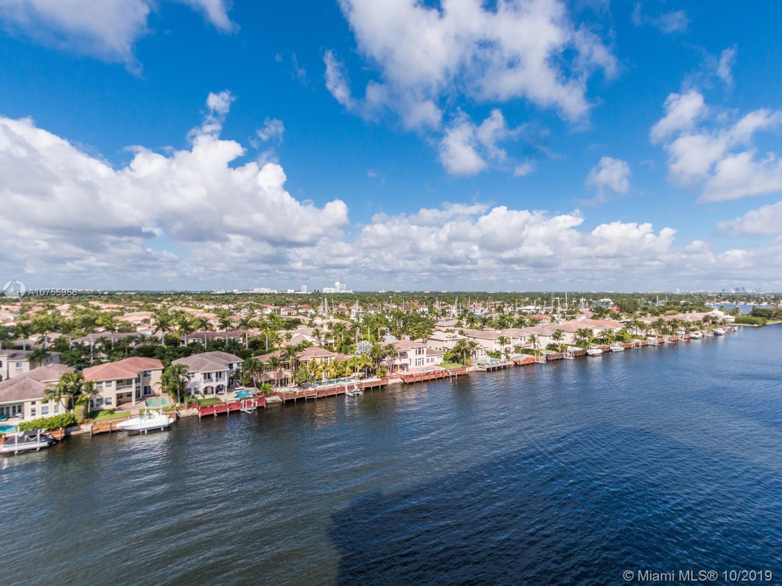 ALLINGTON TOWERS CONDO - Residential