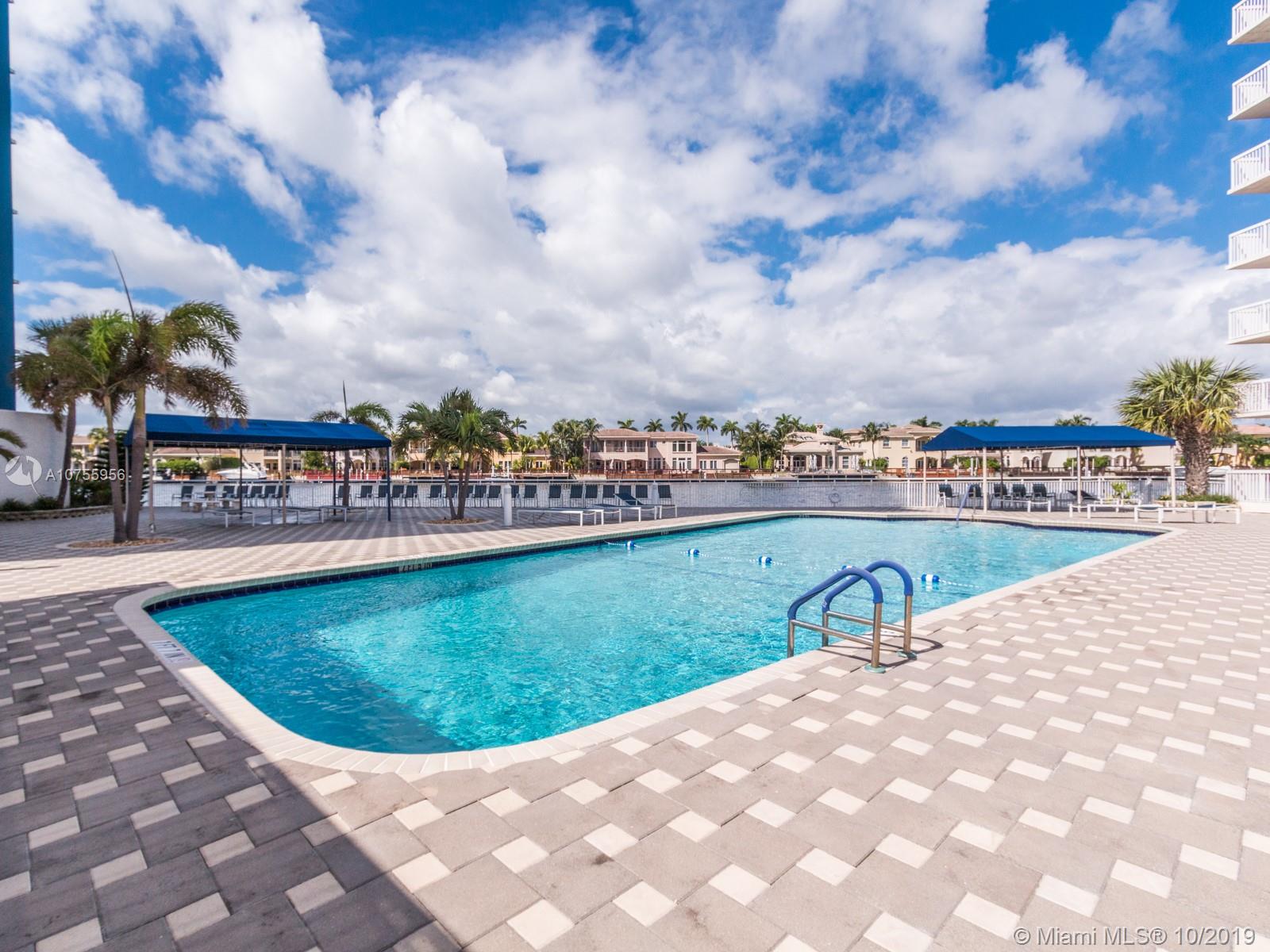 ALLINGTON TOWERS CONDO - Residential