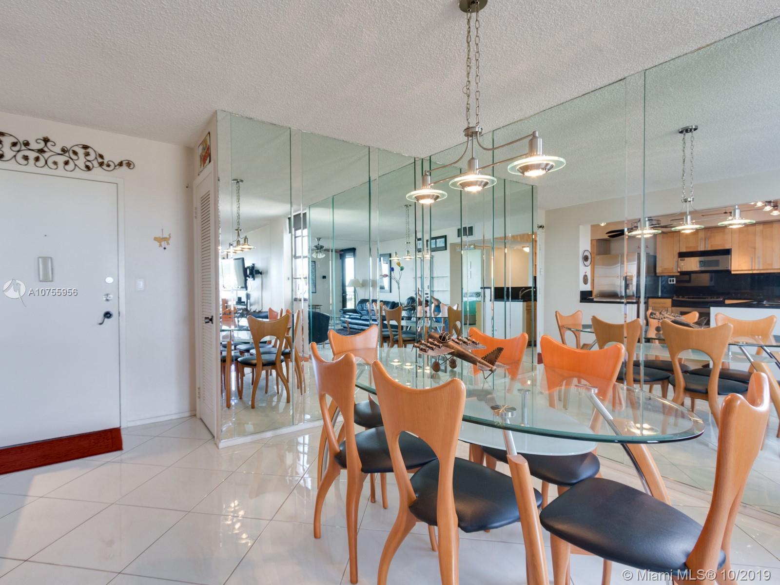 ALLINGTON TOWERS CONDO - Residential