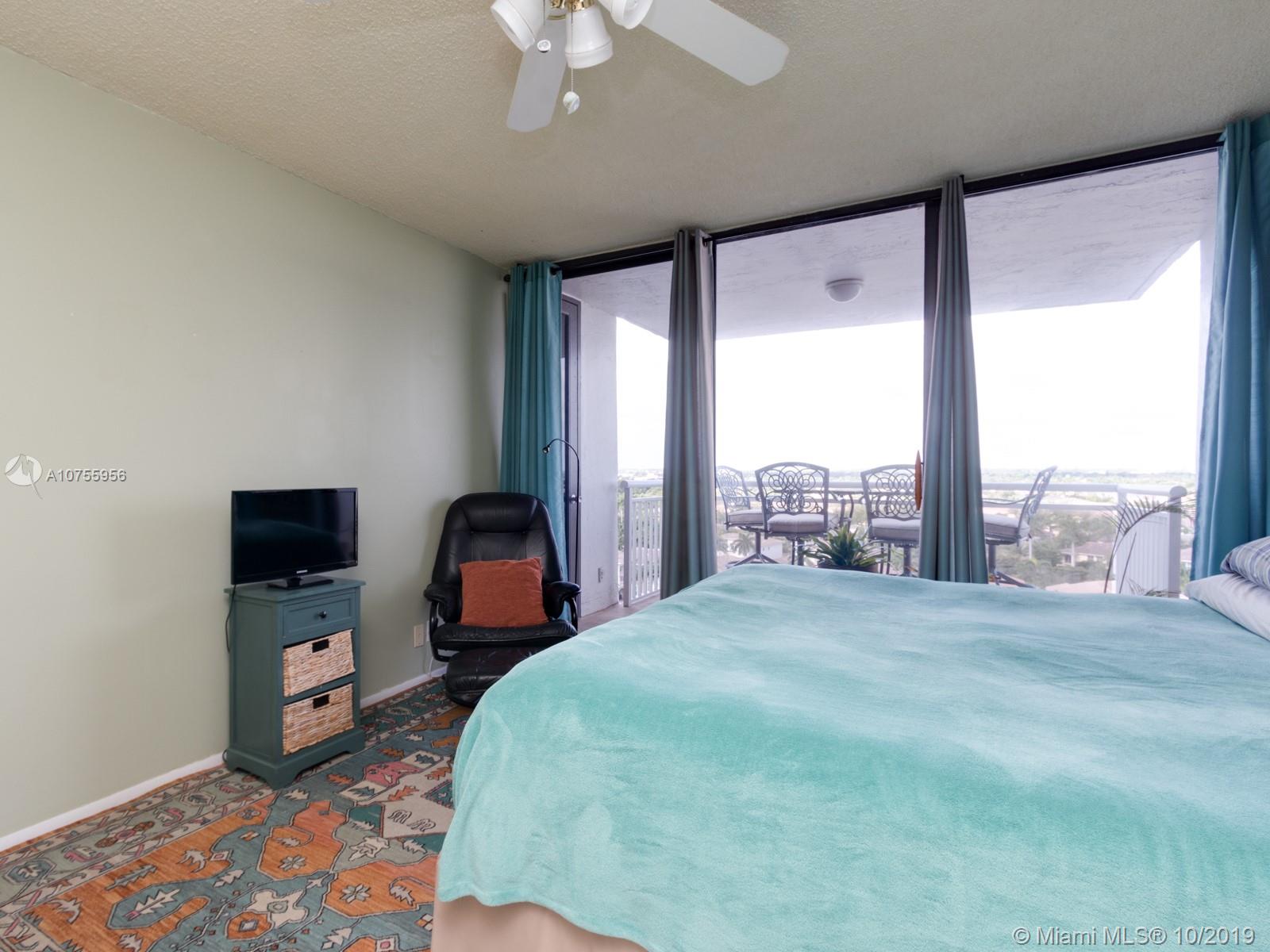 ALLINGTON TOWERS CONDO - Residential