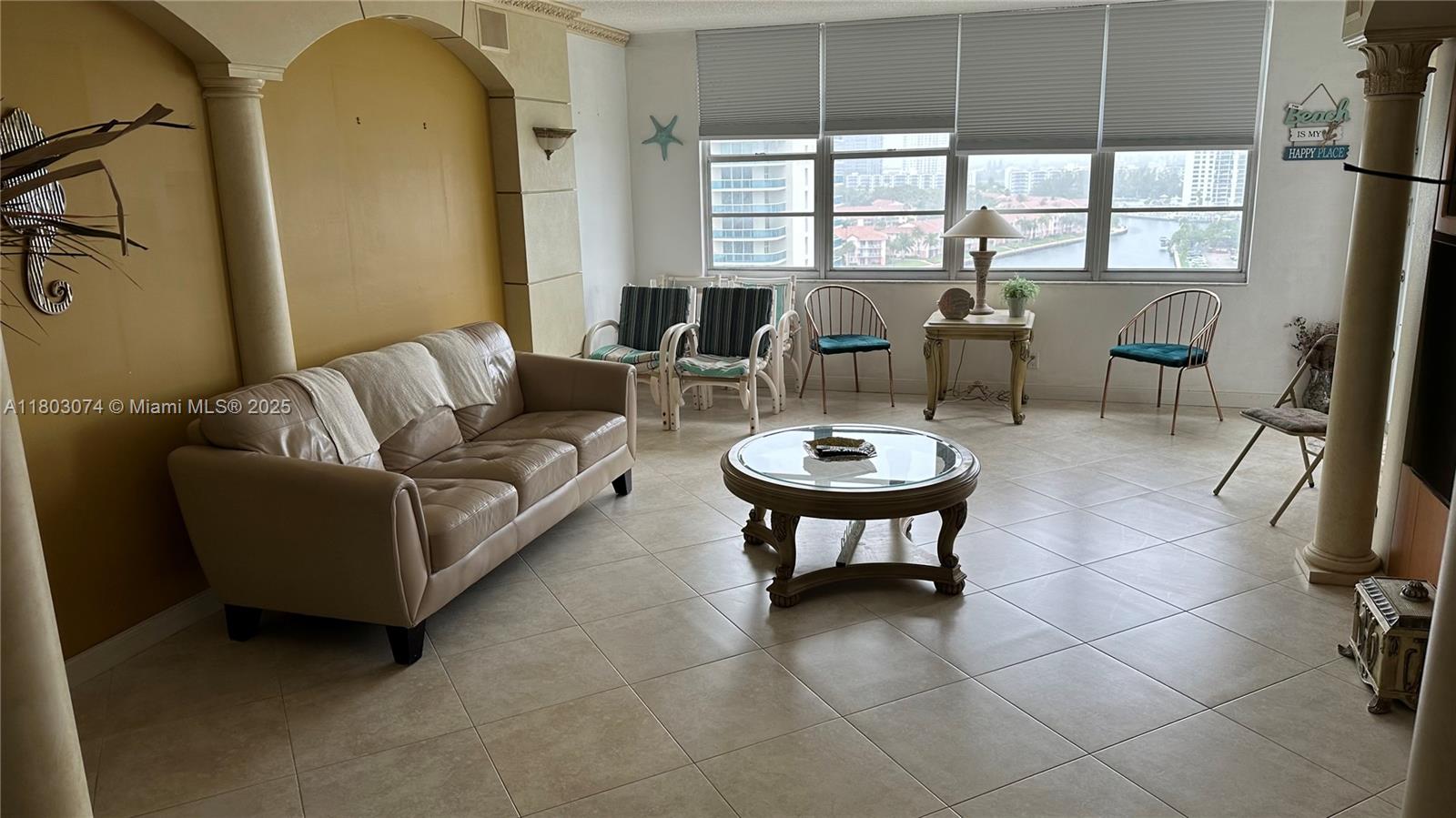 SEA AIR TOWERS CONDO - Residential Lease