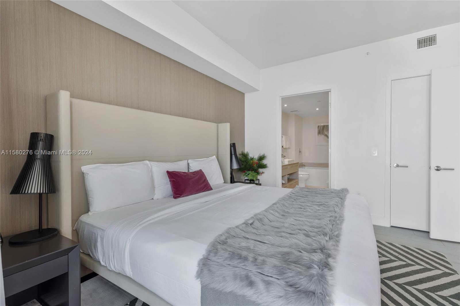 4010 SOUTH OCEAN CONDO - Residential Lease