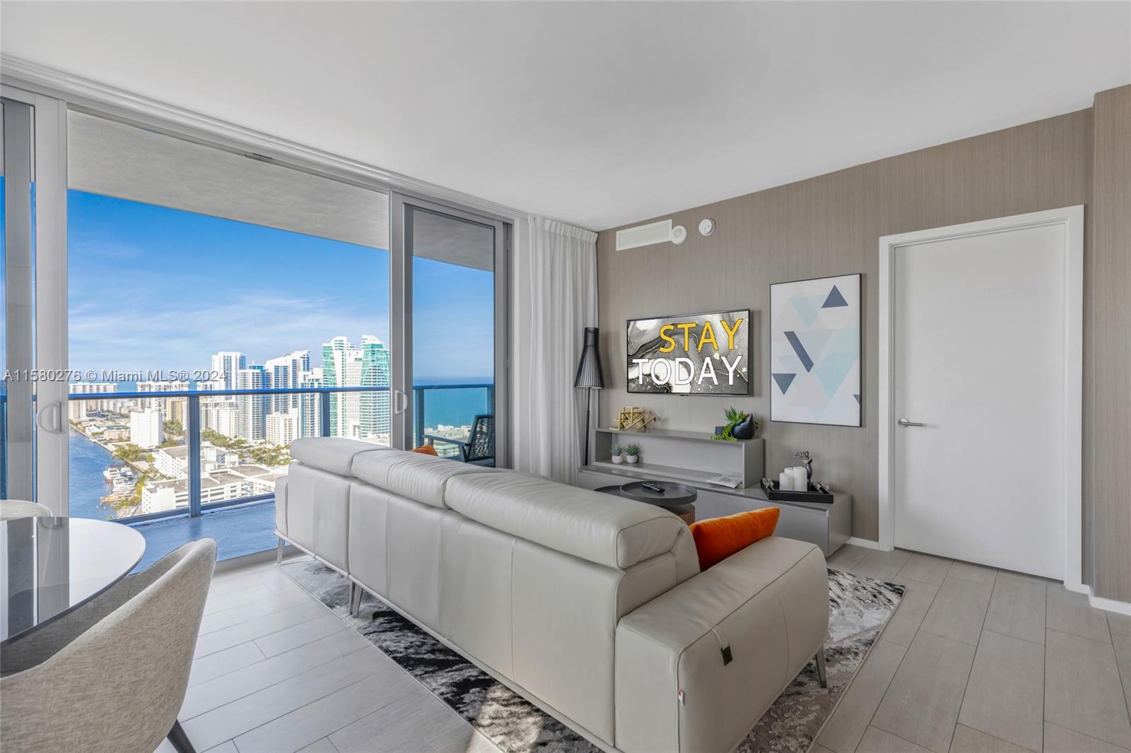 4010 S Ocean Dr R3002