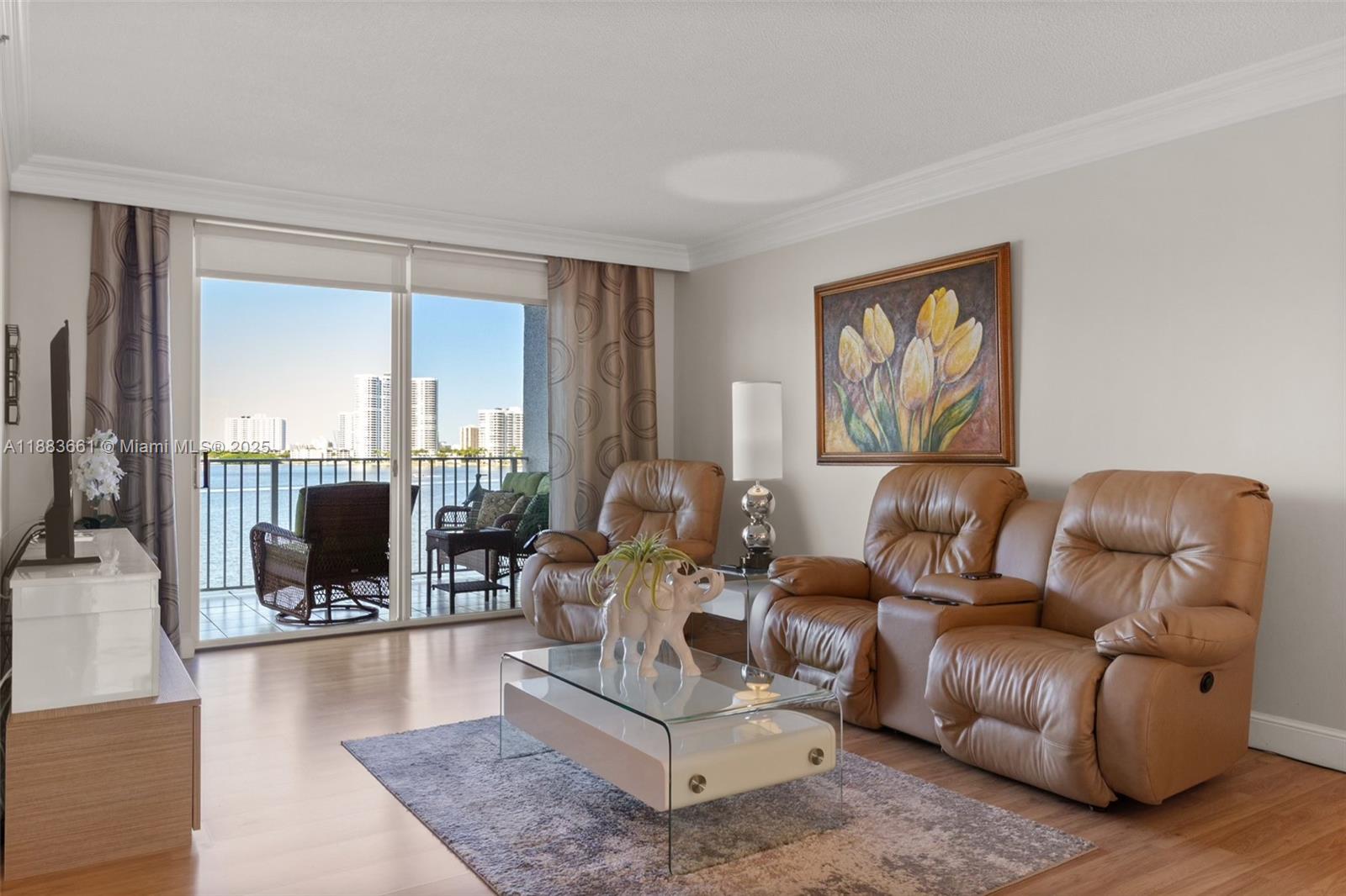 18260 N Bay Rd 516
