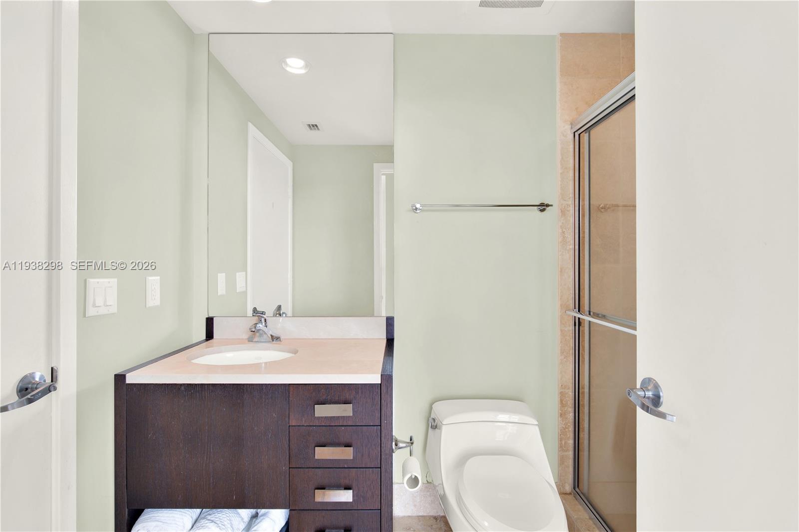 TRUMP ROYALE CONDO - Residential