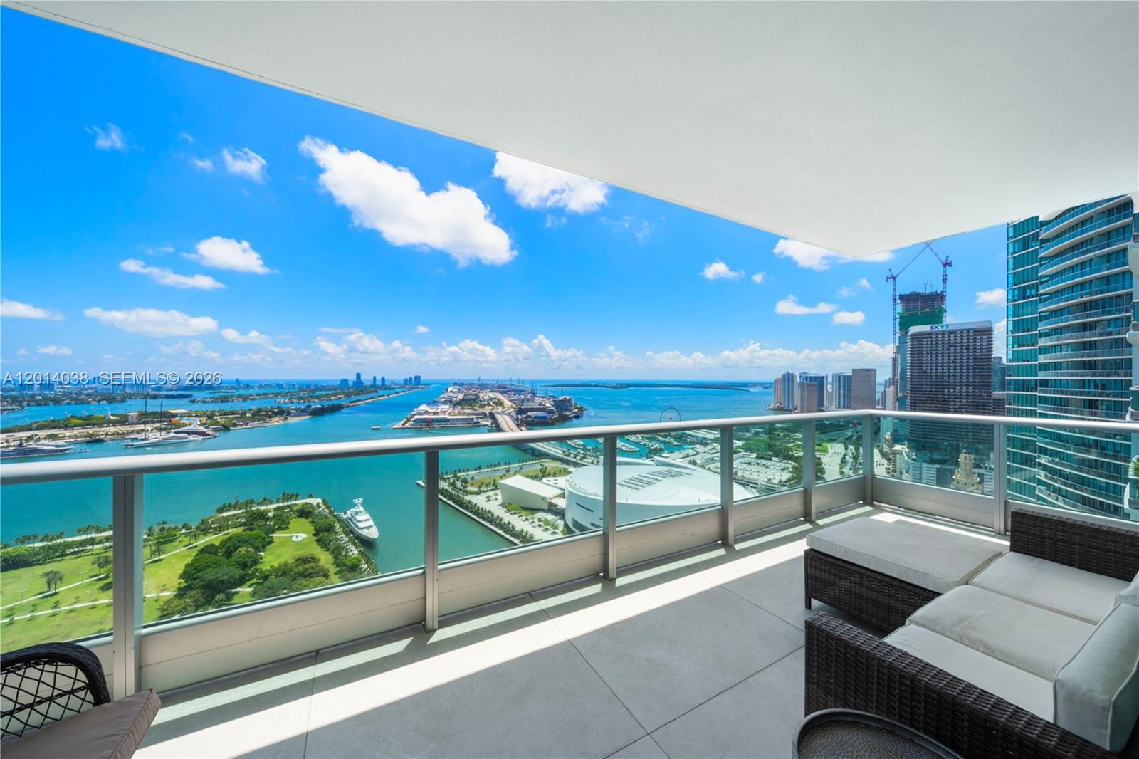 900 BISCAYNE BAY CONDO - Residential