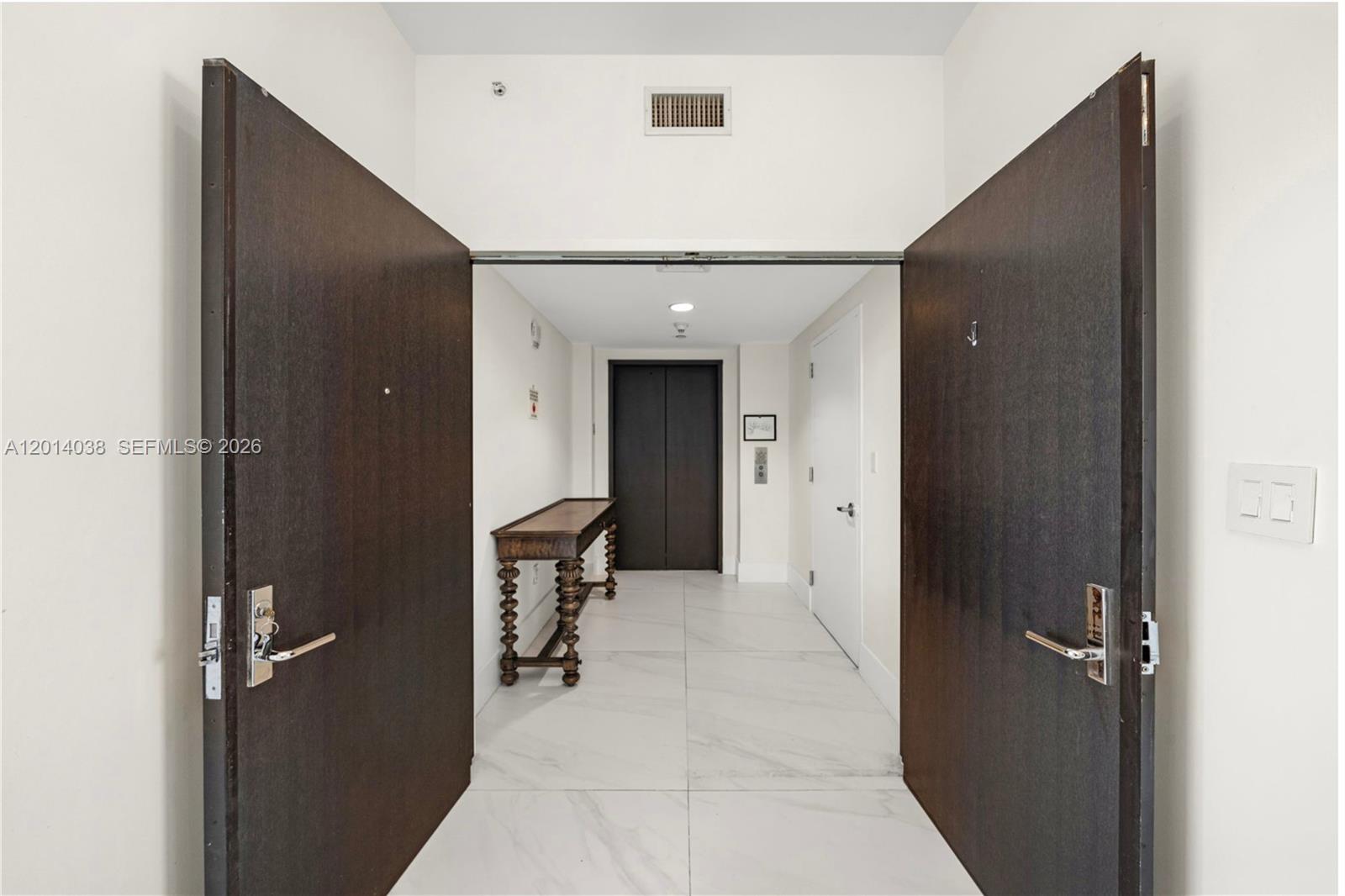 900 BISCAYNE BAY CONDO - Residential