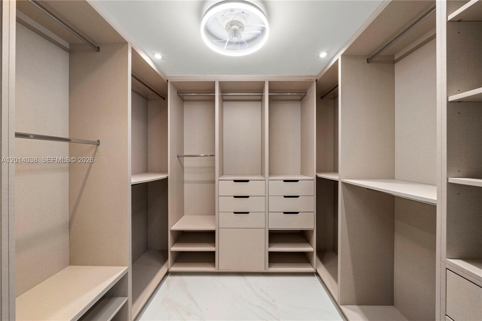 900 BISCAYNE BAY CONDO - Residential