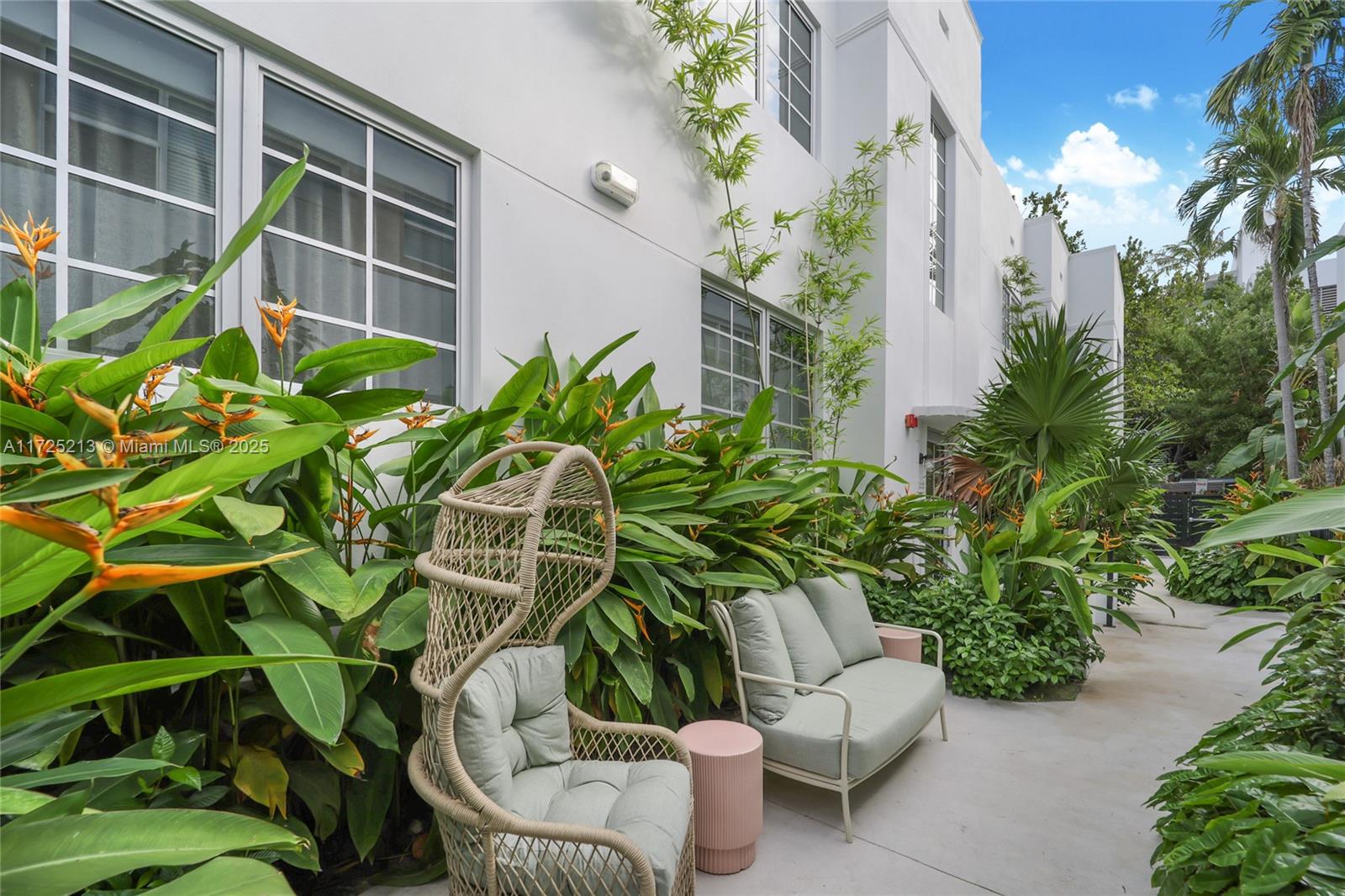310 Meridian Ave