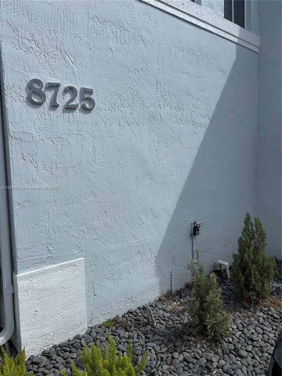 BRISTOL POINTE - Residential Lease