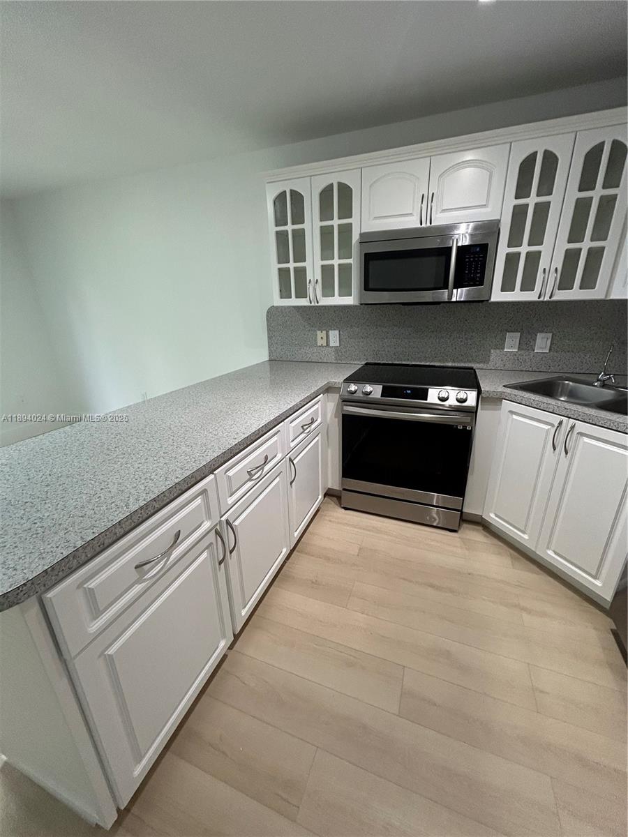 BRISTOL POINTE - Residential Lease