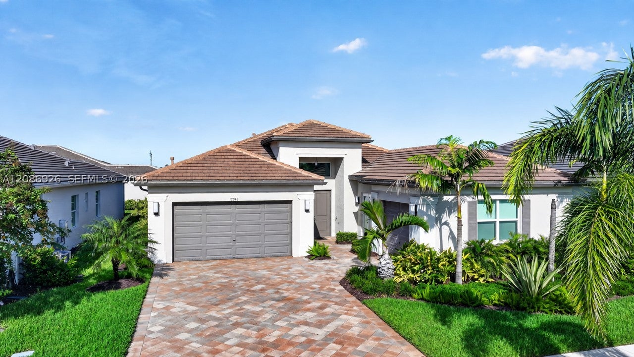 12046 SW Laguna Bay Pkwy
